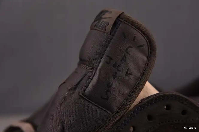 Rep TBkick DM7866-202 1 Jordan Velvet OG Travis Low Scott Brown x Air 0623